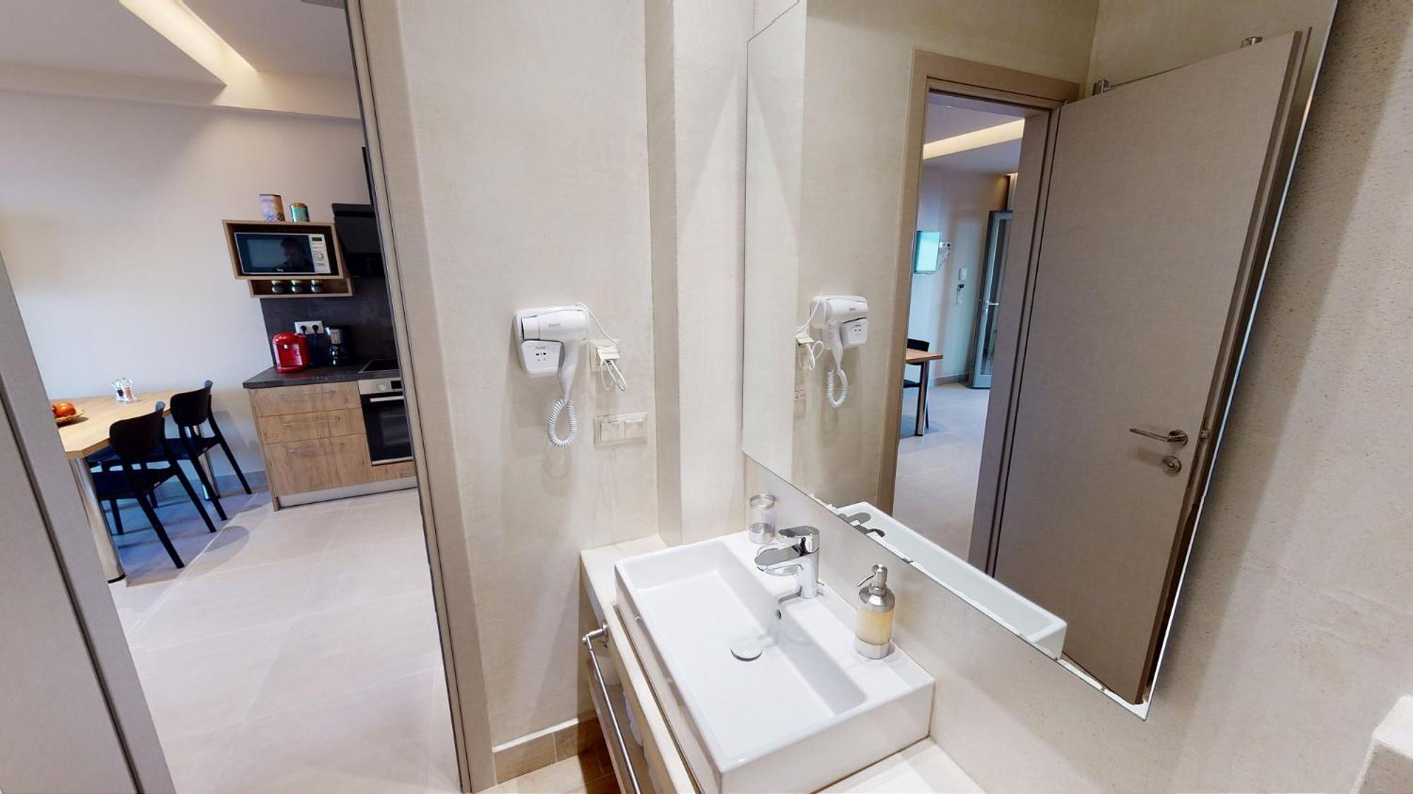 Kallia Suites- Chorefto Szoba fotó